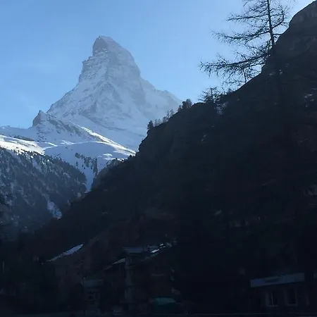 Haus Pirata Apartment Zermatt Exterior photo